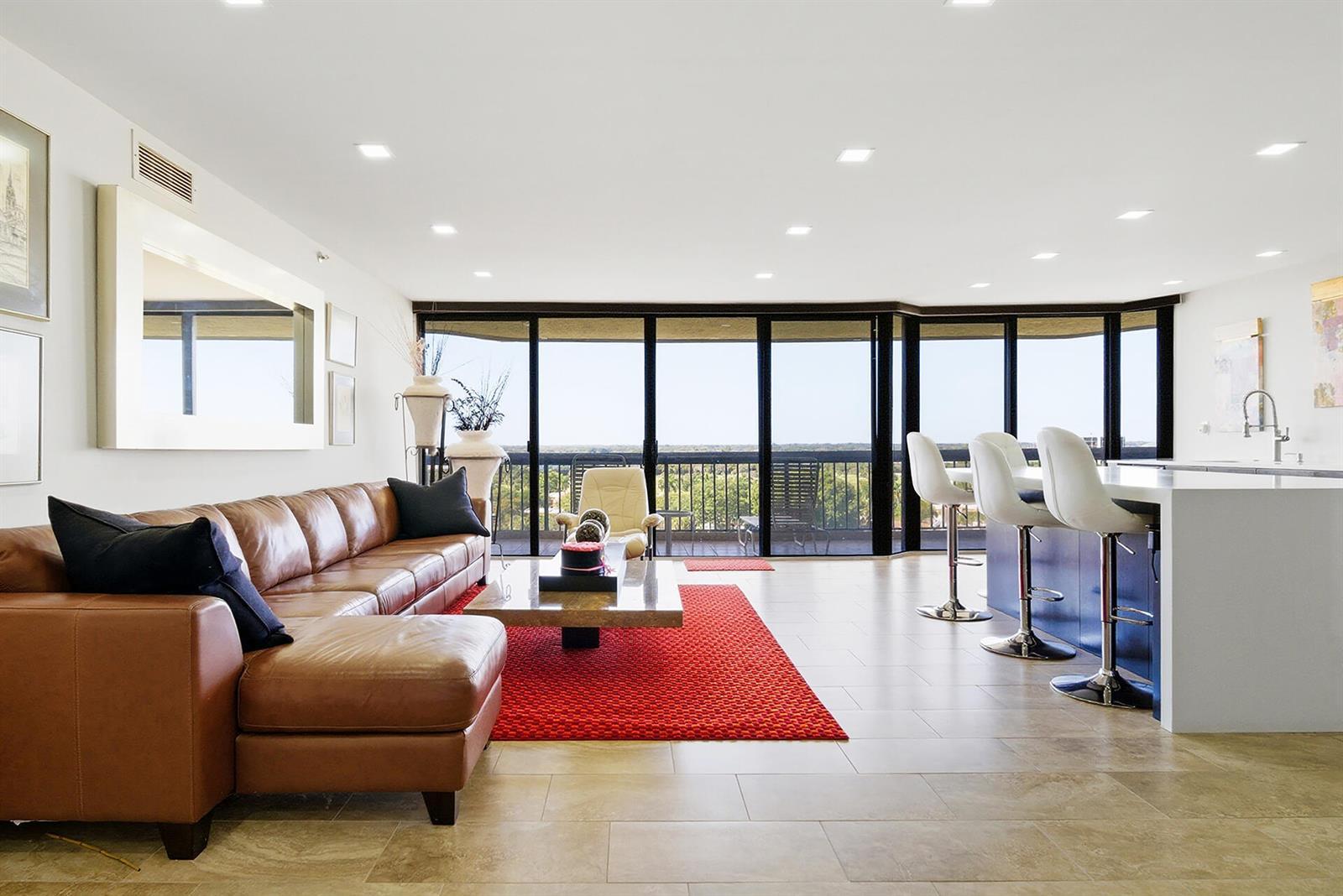 1900 Consulate Place # 1005, West Palm Beach FL 33401