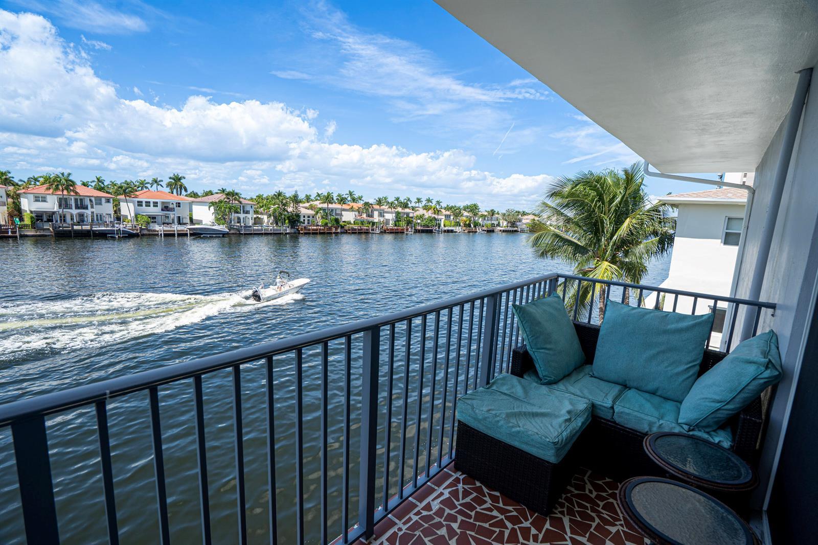 2600 S OCEAN Drive # S305, Hollywood FL 33019
