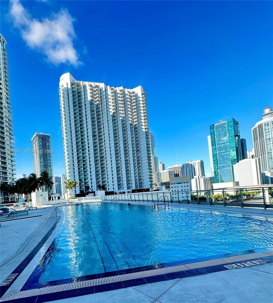 92 SW 3rd St # 1908, Miami FL 33130