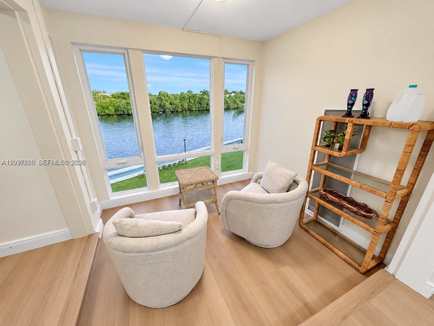 7 Colonial Club Drive # 302, Boynton Beach FL 33435 photo 3