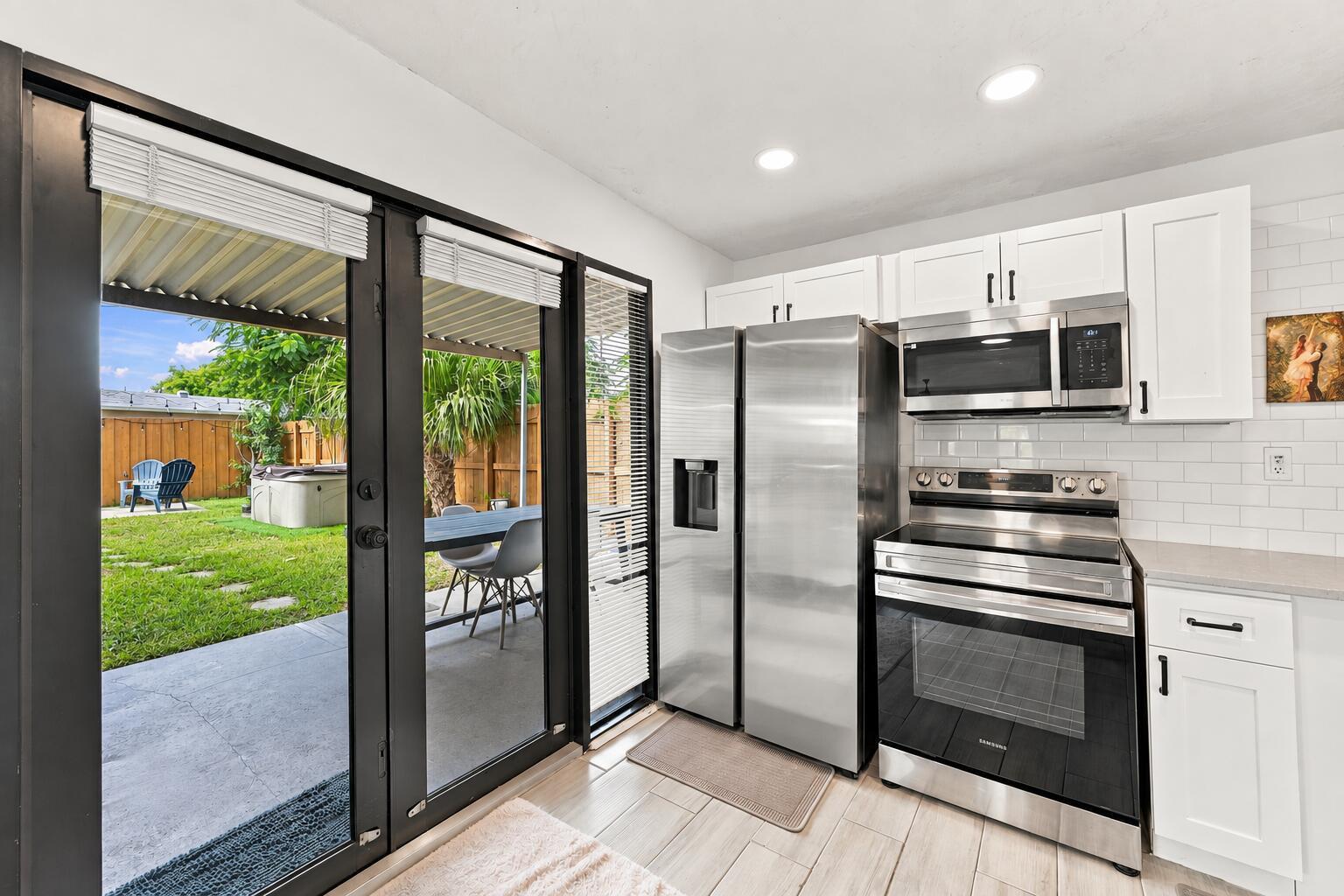 2775 NE 16TH Avenue, Pompano Beach FL 33064 photo 2