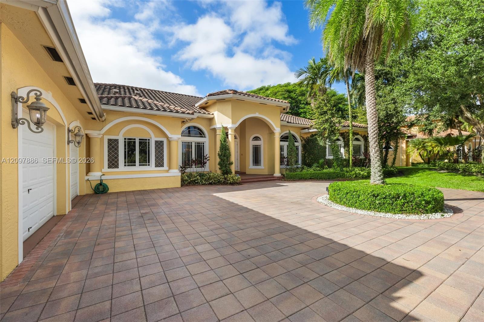10640 Pegasus St, Davie FL 33324 photo 5