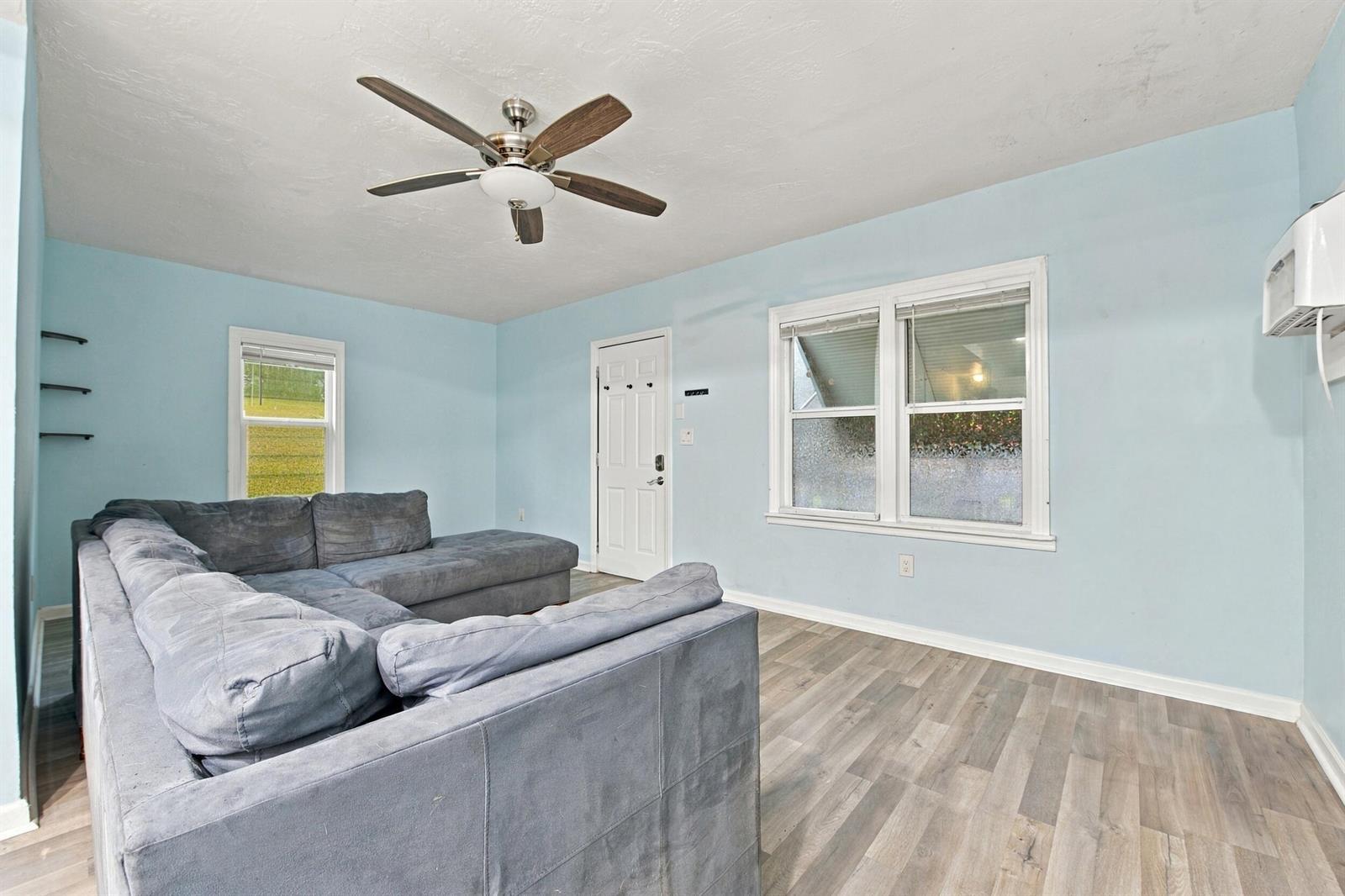 410 S L Street, FL 33460 photo 5