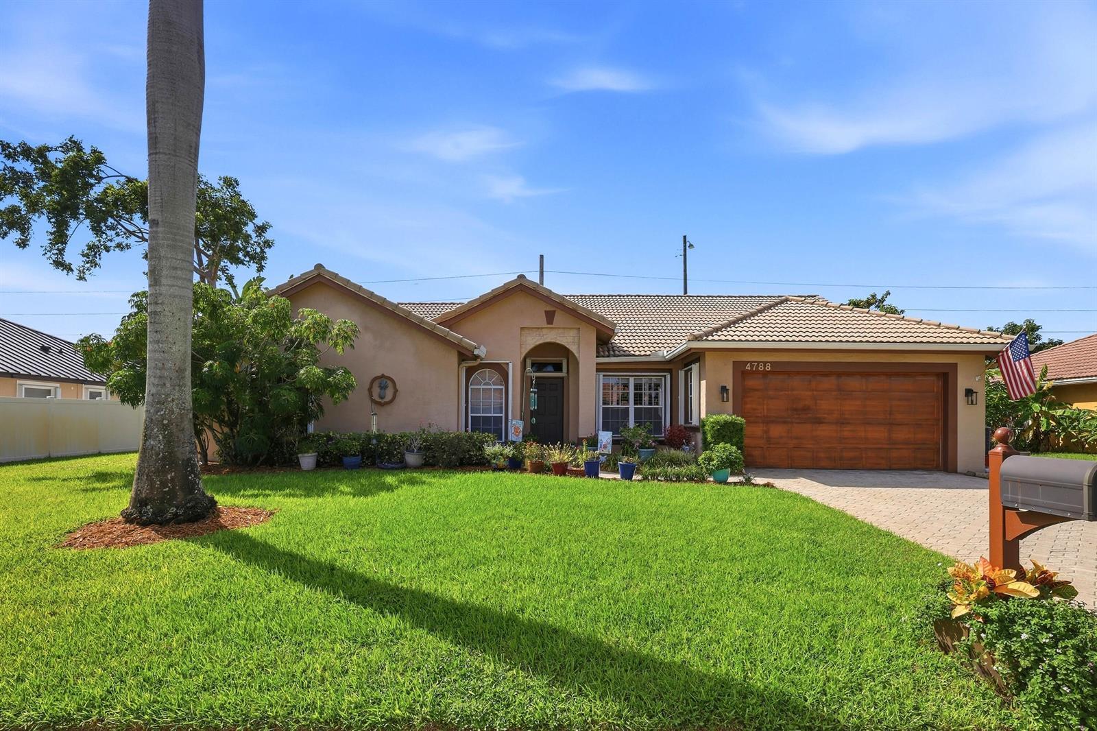 4788 Cypress Drive S, Boynton Beach FL 33436 photo 2
