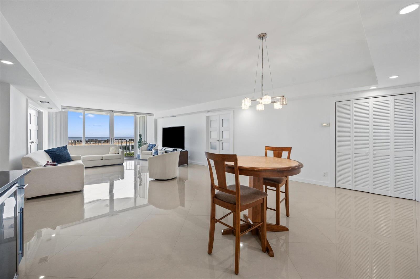 2295 S Ocean Boulevard # 619, Palm Beach FL 33480 photo 3