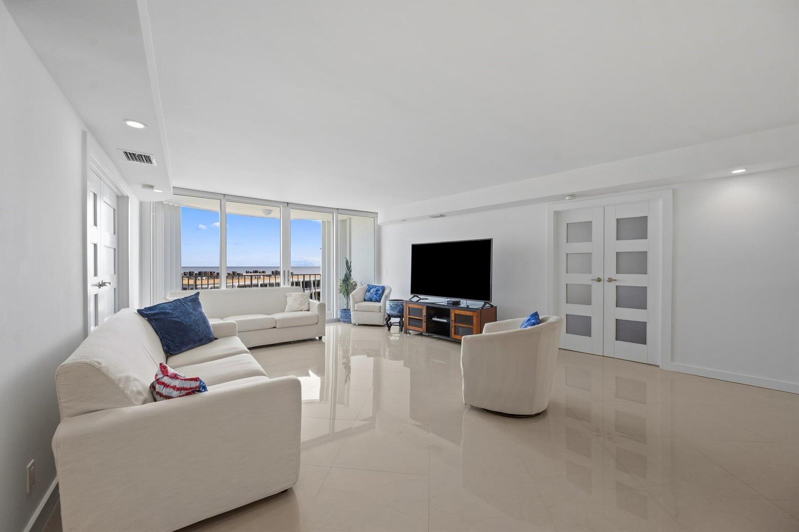 2295 S Ocean Boulevard # 619, Palm Beach FL 33480 photo 4