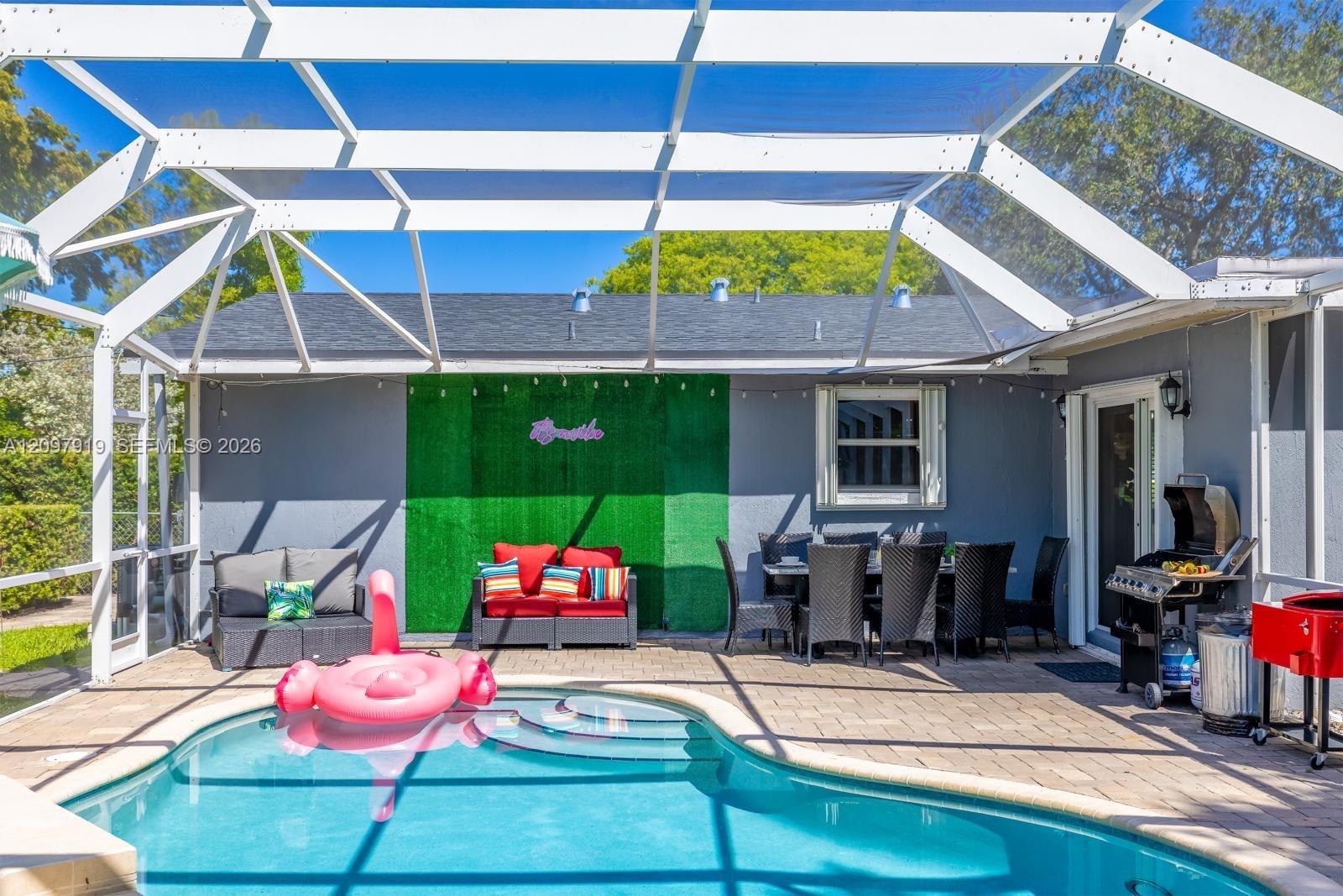 312 N Luna Ct # 312, Hollywood FL 33021 photo 5