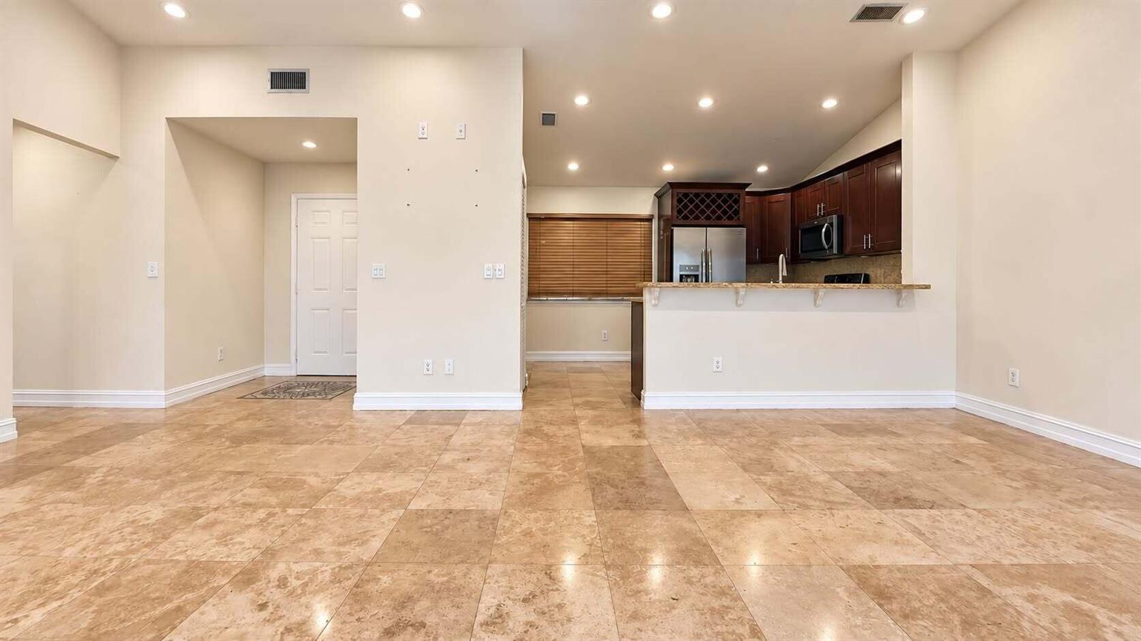 11838 NW 13TH Street, Pembroke Pines FL 33026 photo 3