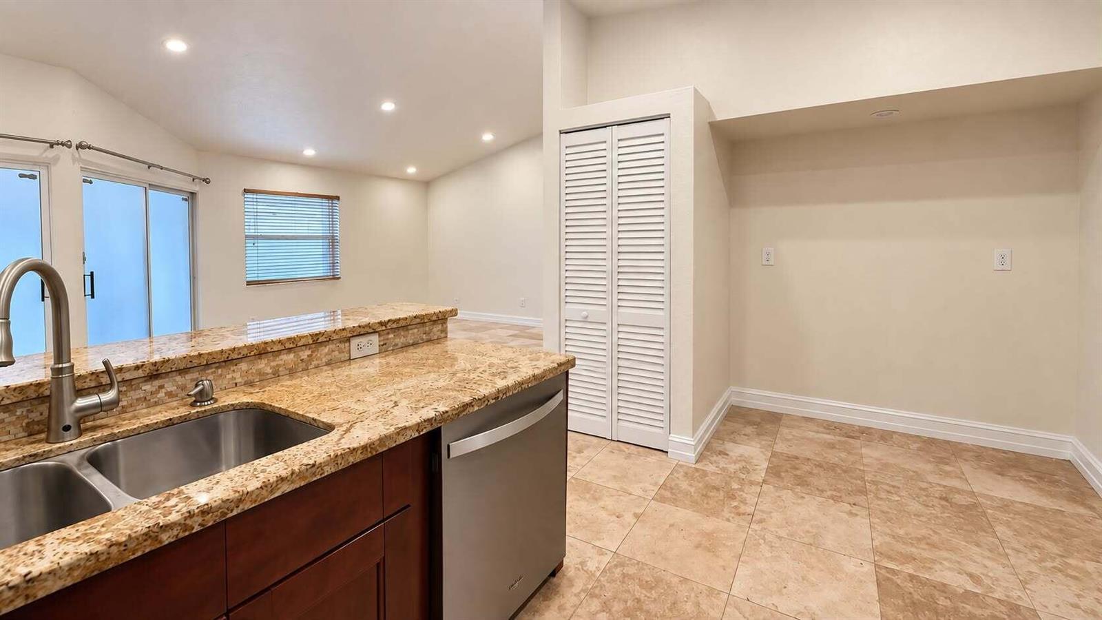 11838 NW 13TH Street, Pembroke Pines FL 33026 photo 5