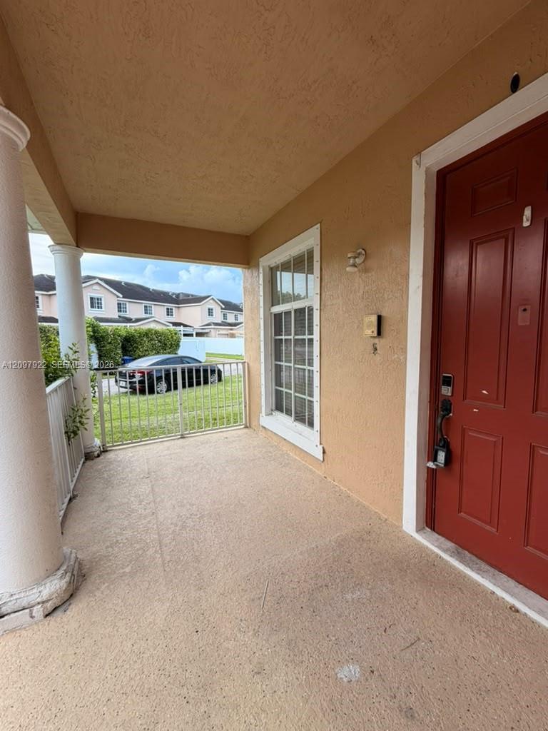 14318 SW 275th Ln, Homestead FL 33032 photo 3
