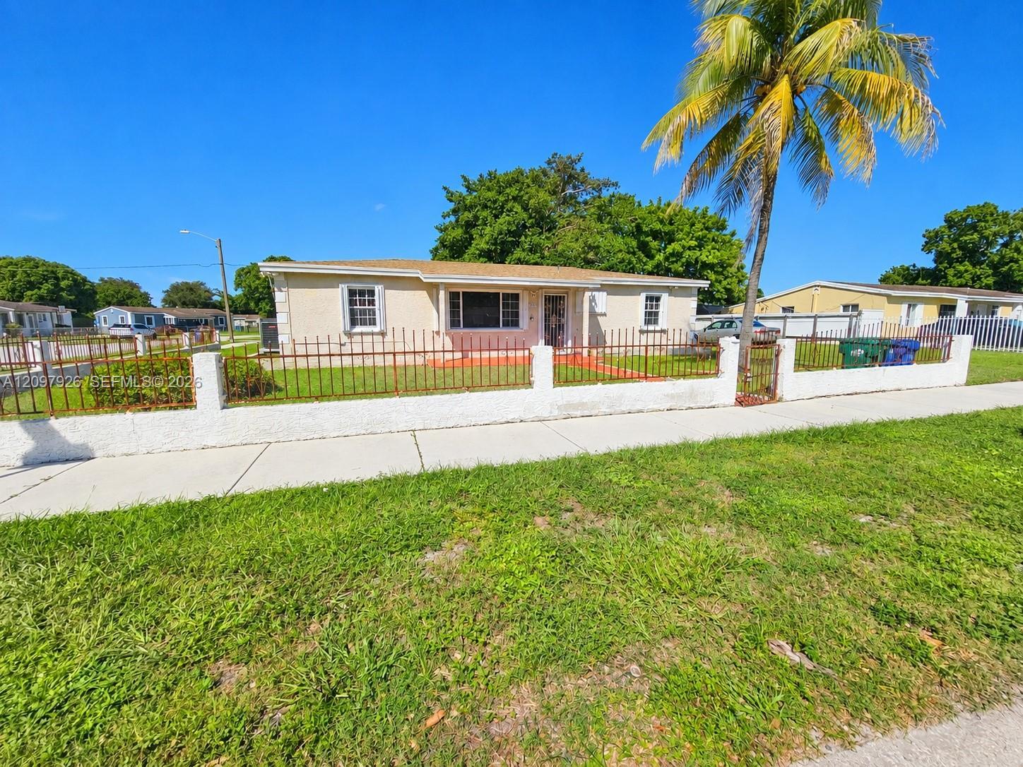 15600 NW 28th Ct, Miami Gardens FL 33054
