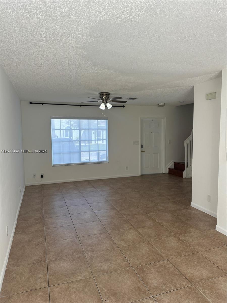 1435 SW 48th Ter, Deerfield Beach FL 33442 photo 4