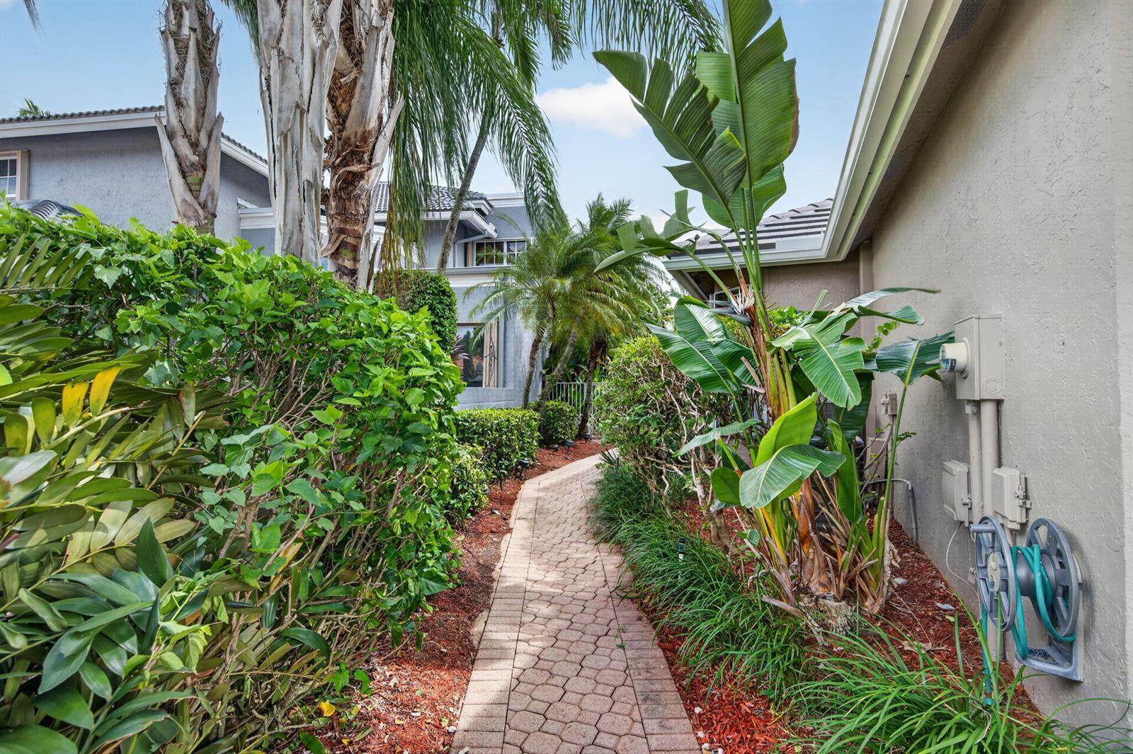 17220 Hampton Boulevard, Boca Raton FL 33496 photo 5