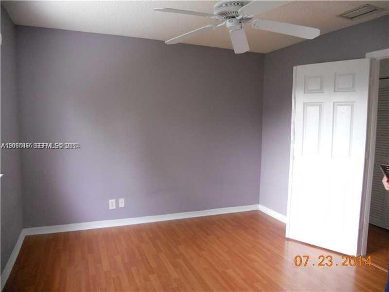 1487 SW 48th Ter, Deerfield Beach FL 33442 photo 2