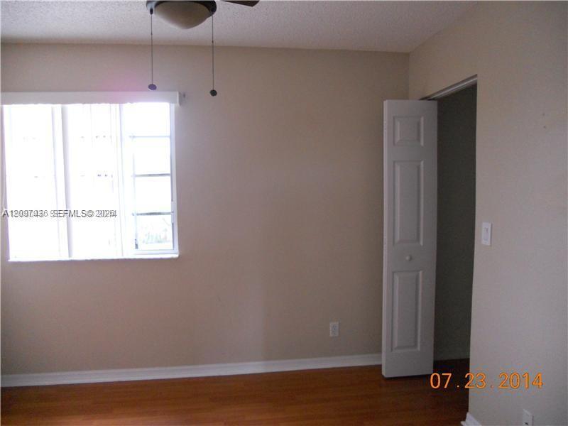 1487 SW 48th Ter, Deerfield Beach FL 33442 photo 4