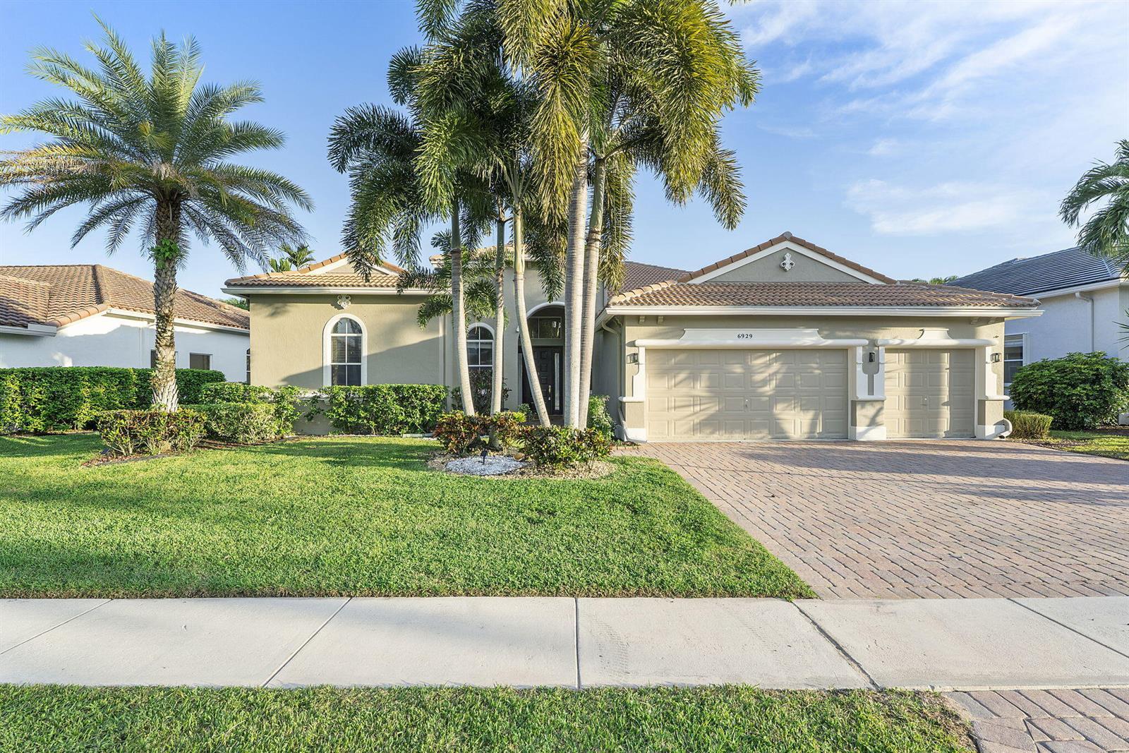 6929 Finamore Circle, Lake Worth FL 33467