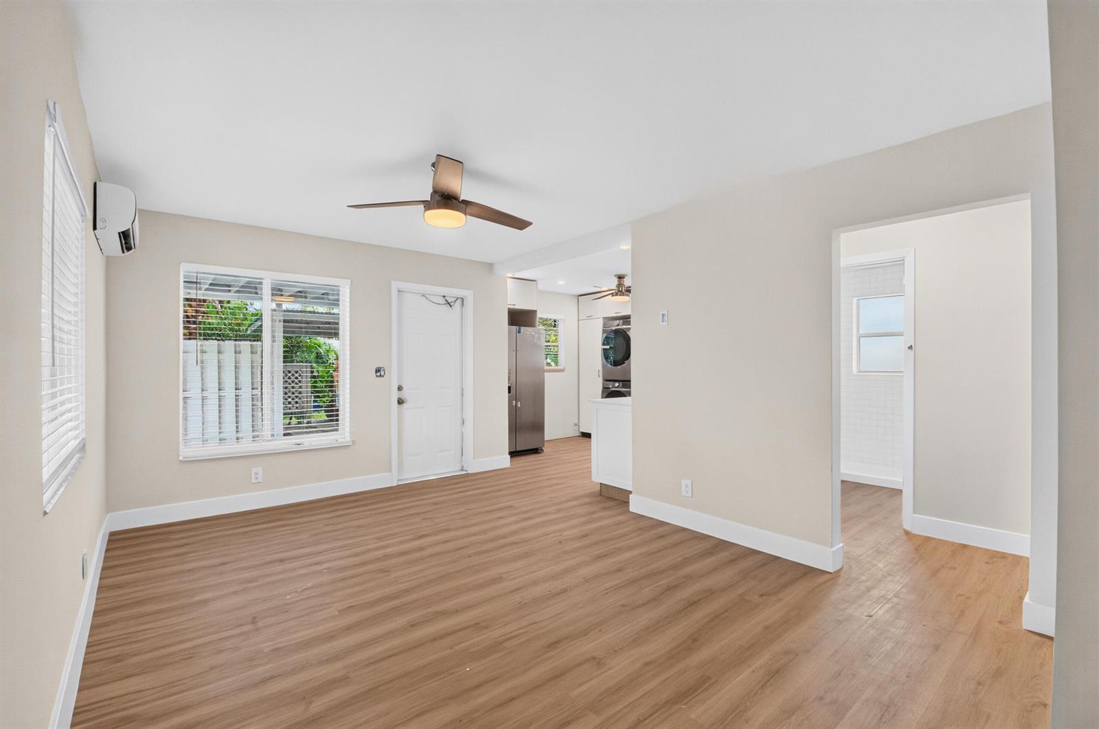 402 SE 1st Street SE, Boynton Beach FL 33435 photo 4