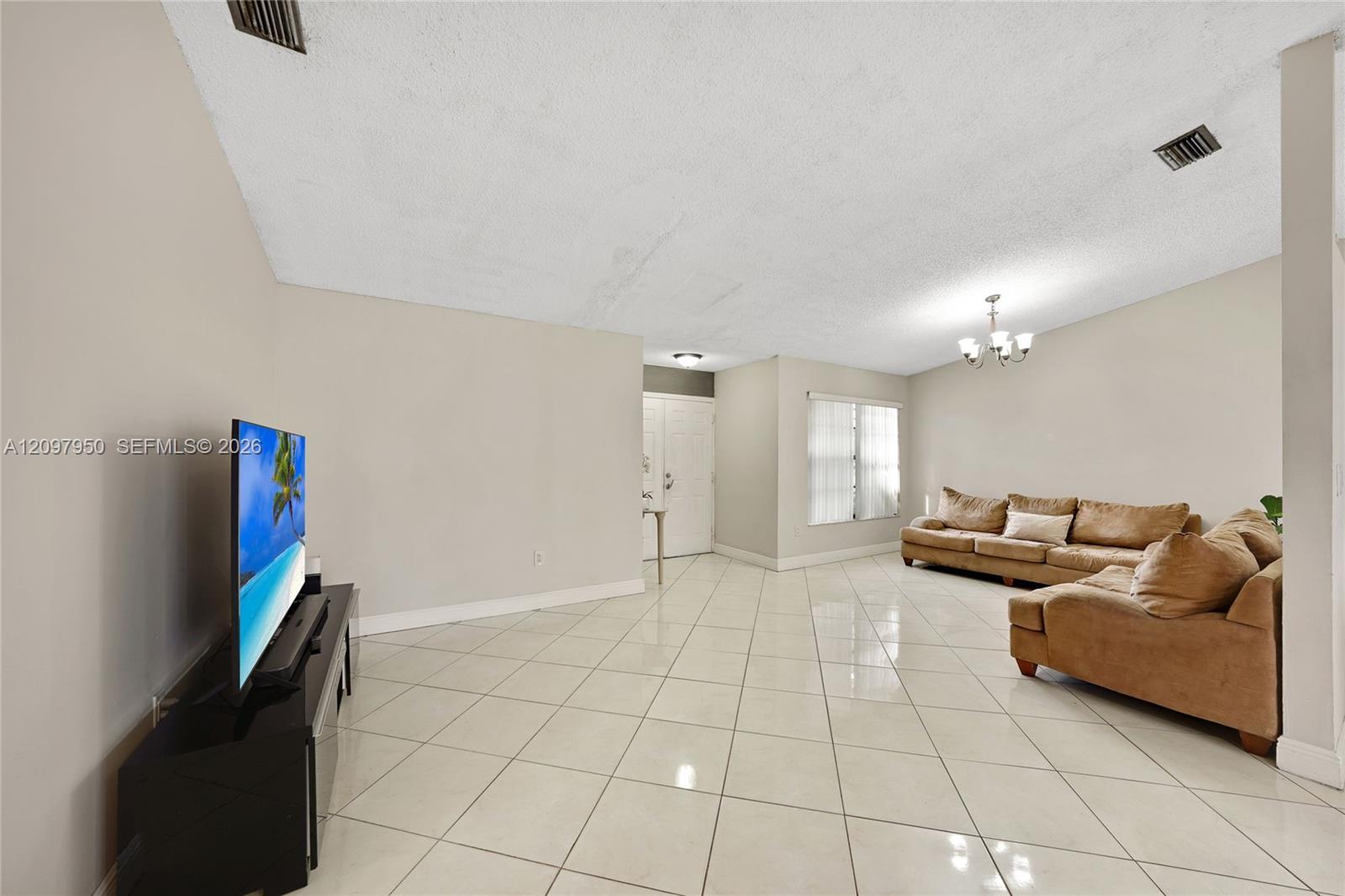6316 SW 151st Pl, Miami FL 33193 photo 2