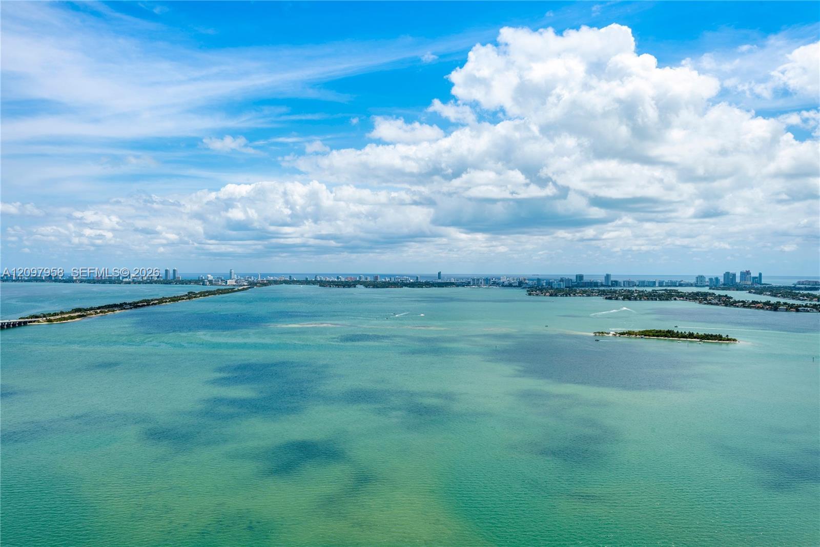 460 NE 28th St # 4201, Miami FL 33137 photo 4