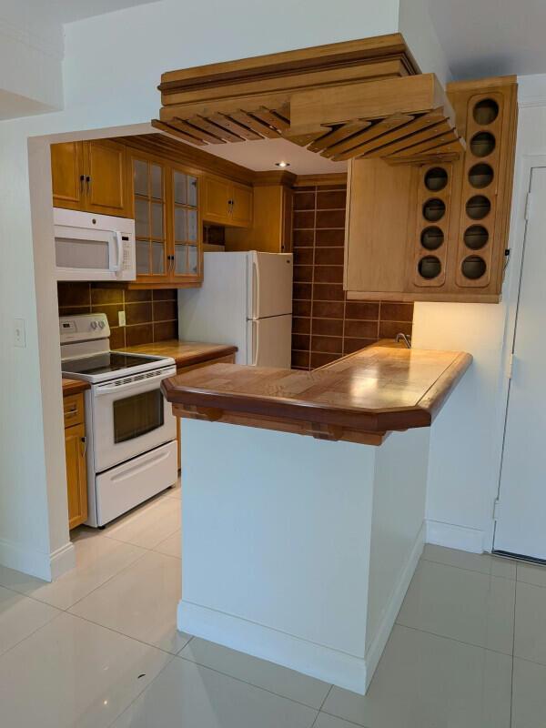 10361 N Kendall Drive # B8, Miami FL 33176 photo 4