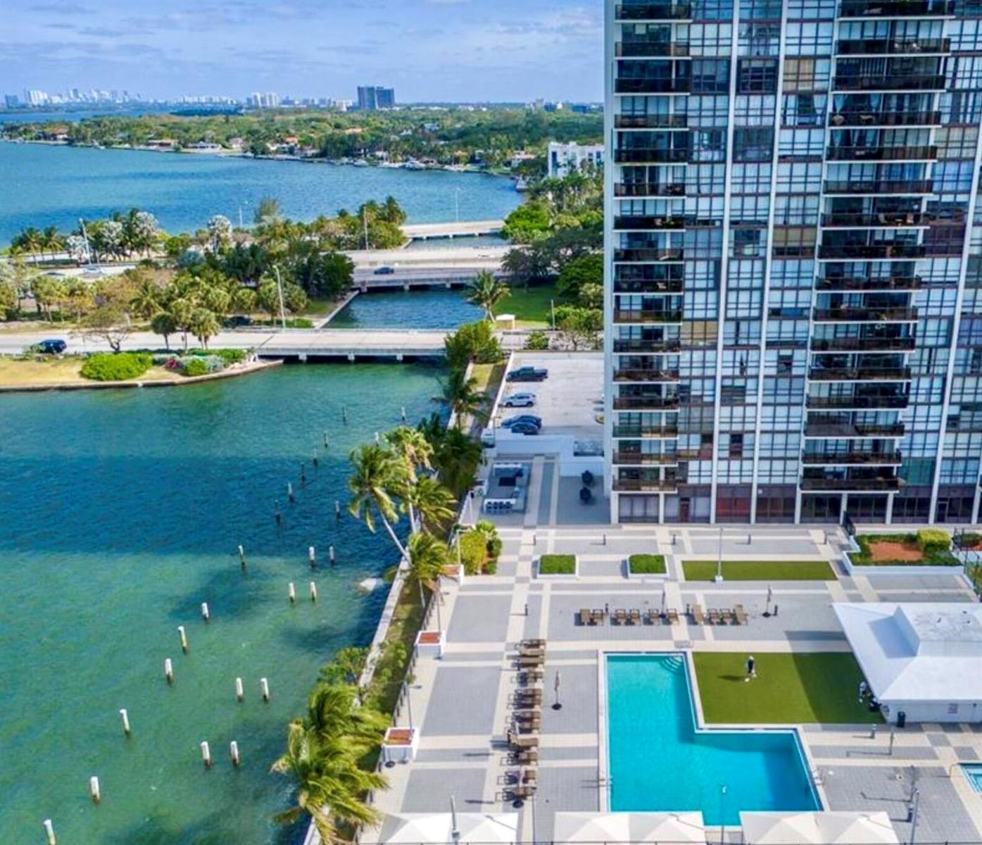 600 NE 36TH Street # 1111, Miami FL 33137 photo 2
