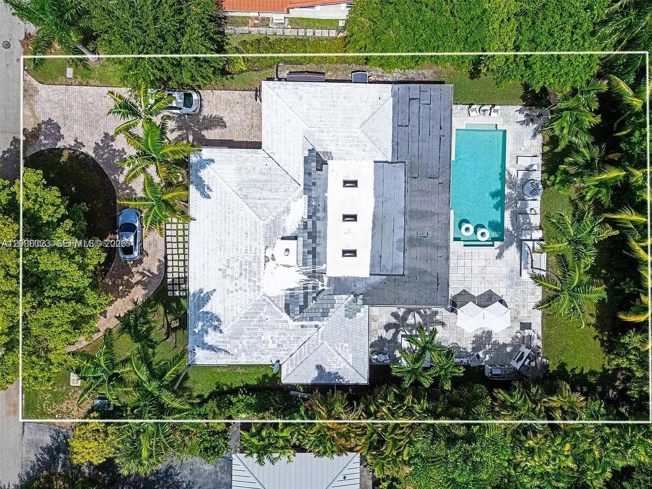 1255 NE 93rd St, Miami Shores FL 33138 photo 3