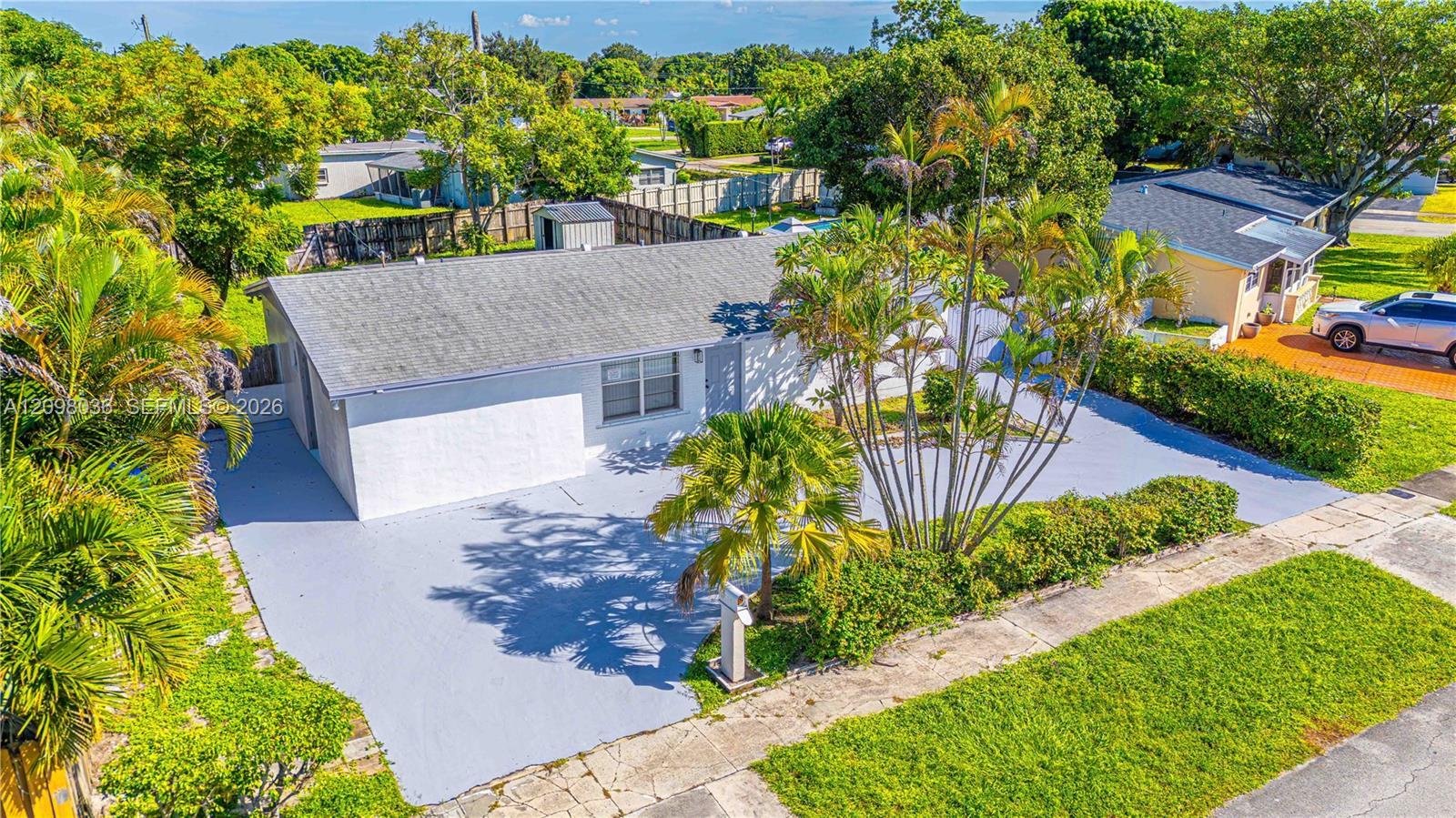 6511 Pierce St, Hollywood FL 33024 photo 5