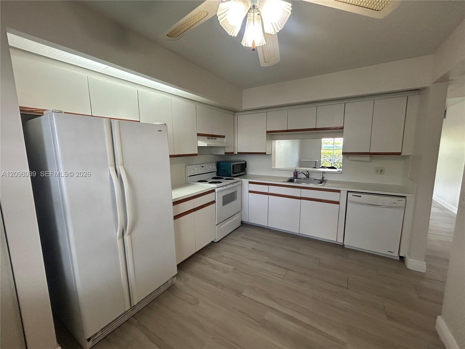 901 SW 128th Ter # 105A, Pembroke Pines FL 33027 photo 2
