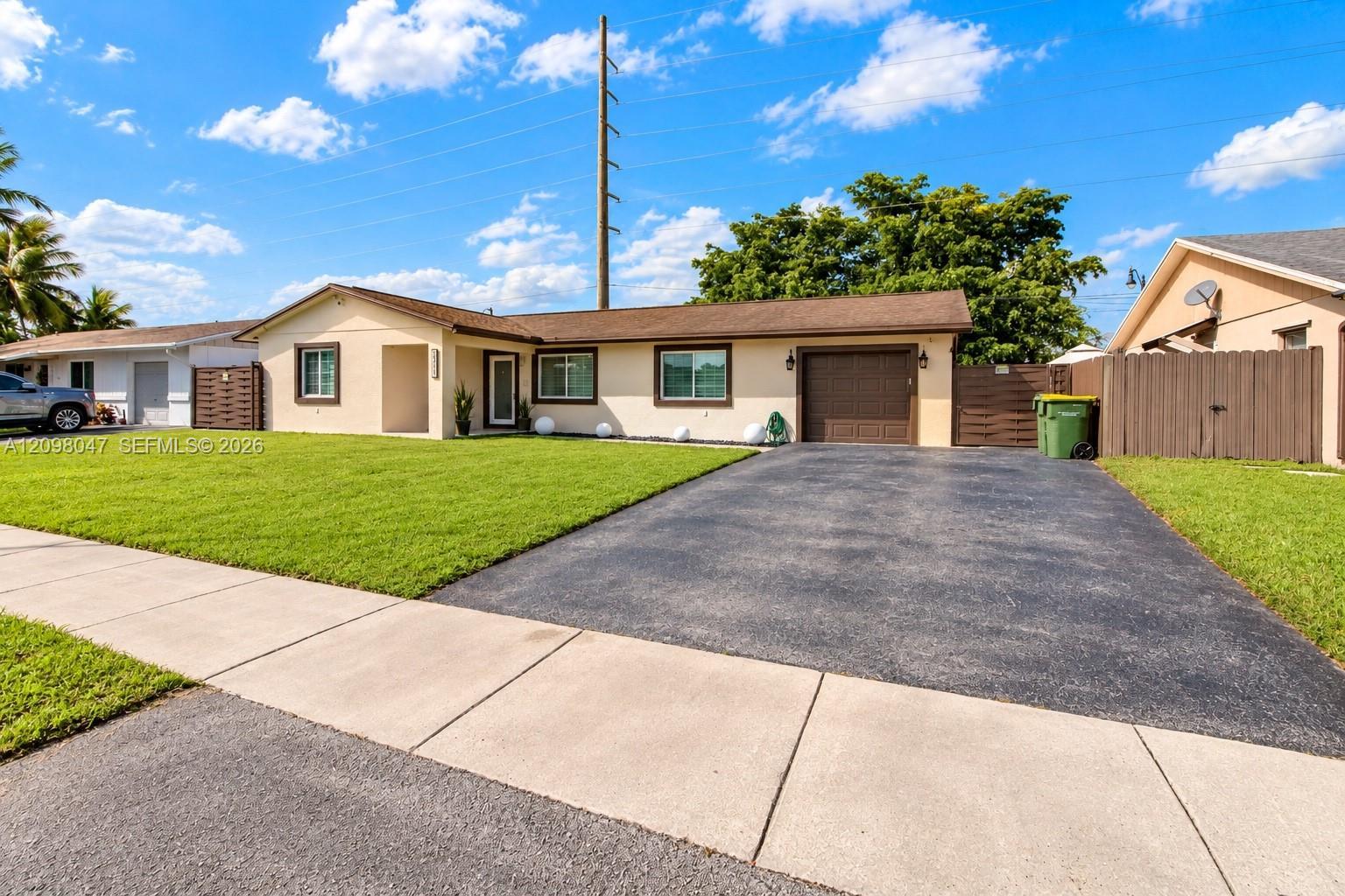 1711 N Anhinga Ln, Homestead FL 33035 photo 3