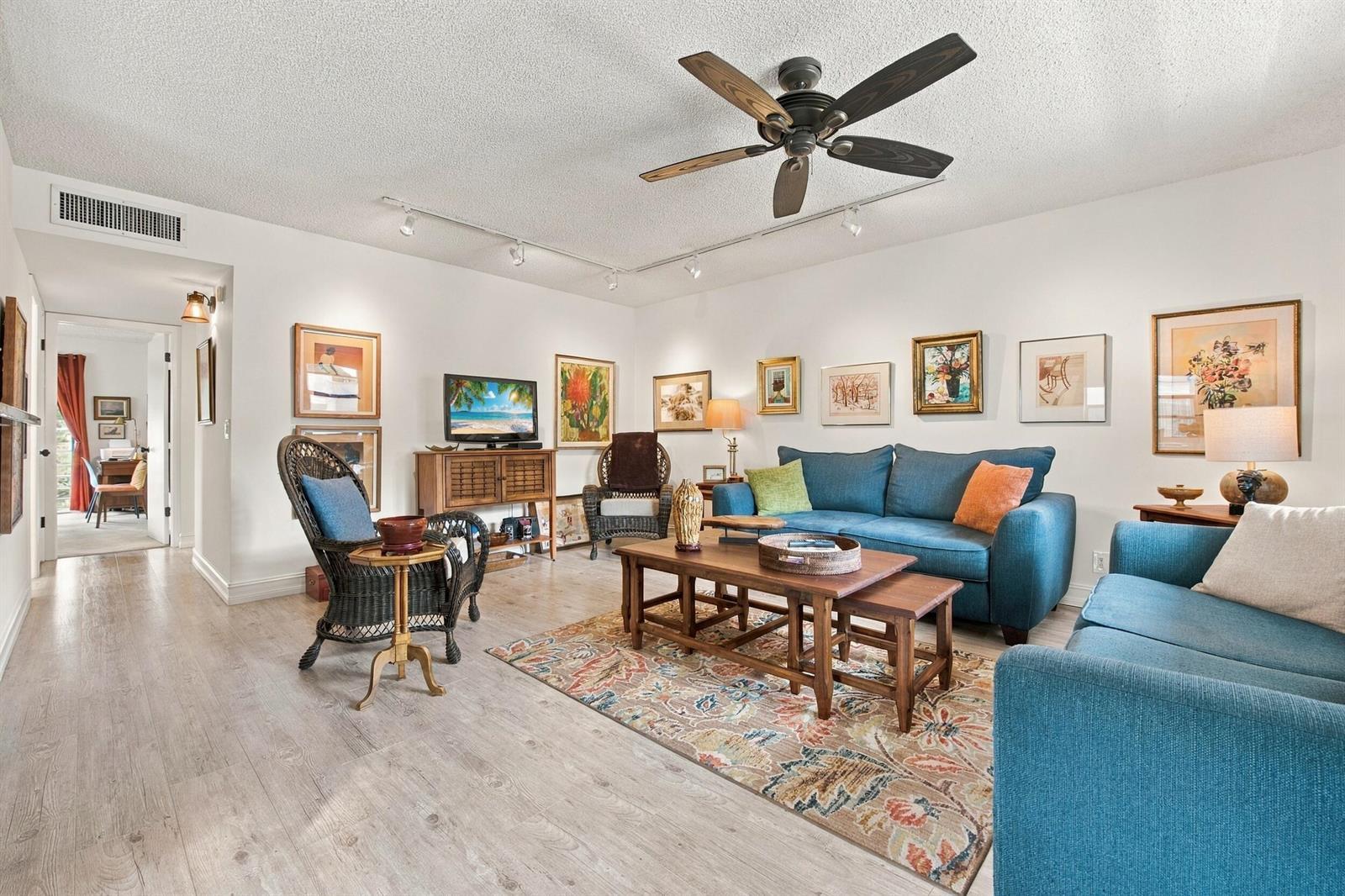 905 Normandy S, Delray Beach FL 33484 photo 5