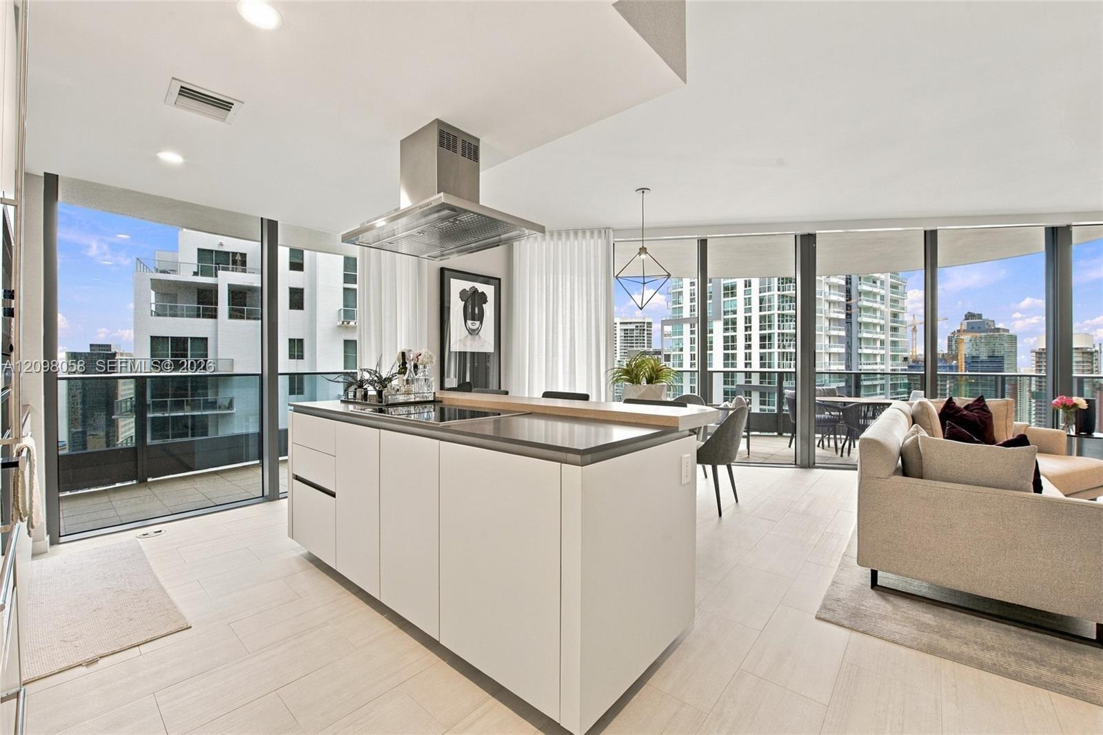 1000 Brickell Plz # 3401, Miami FL 33131 photo 2
