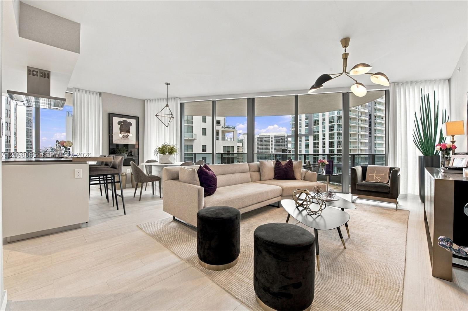 1000 Brickell Plz # 3401, Miami FL 33131 photo 2