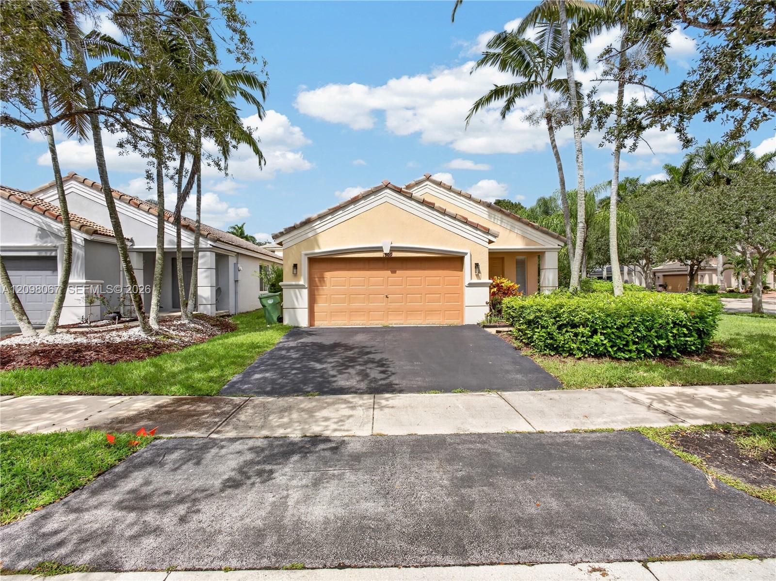 1509 Sunset Way, Weston FL 33327 photo 2