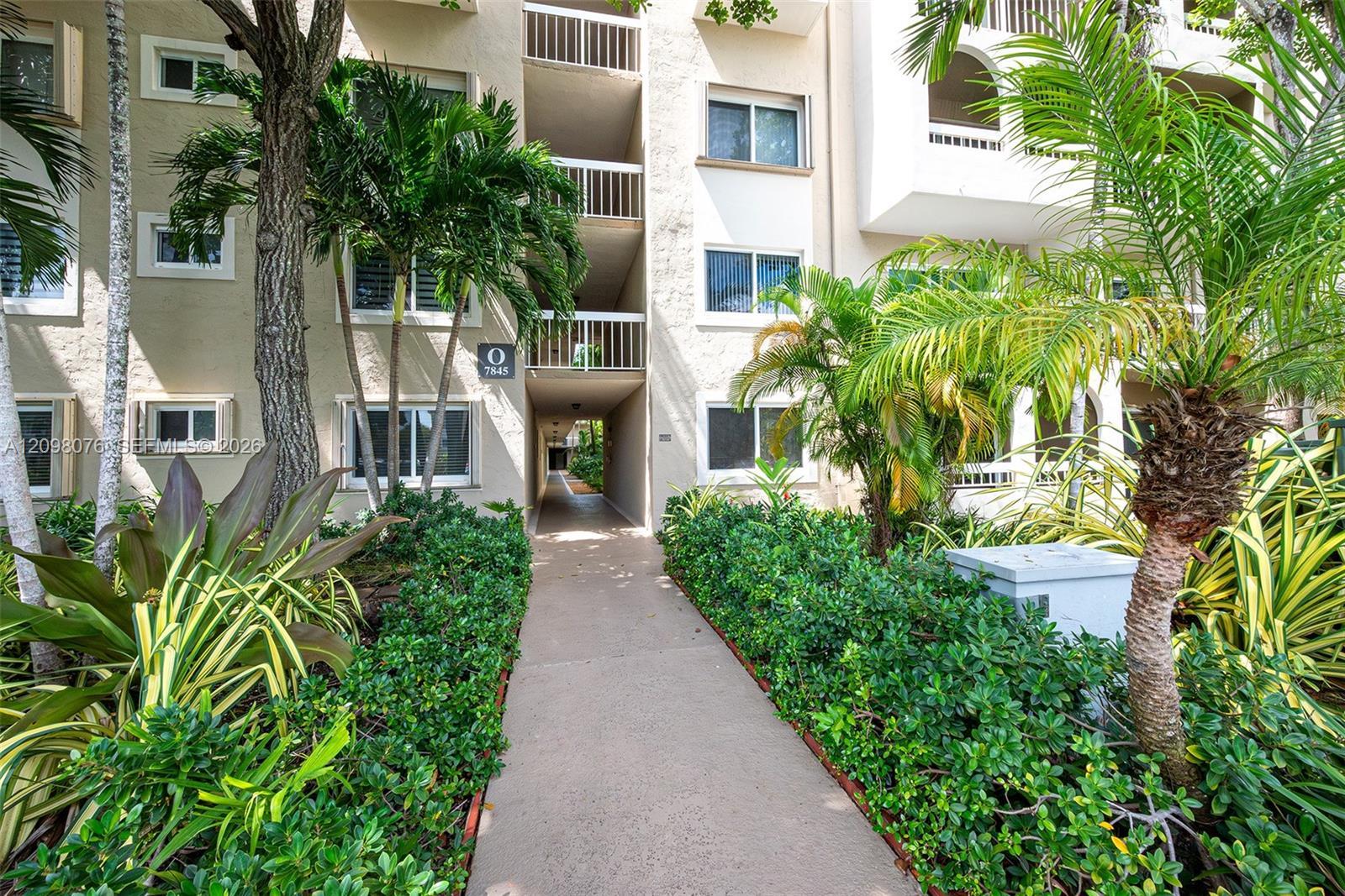 7845 Camino Real # 212, Miami FL 33143
