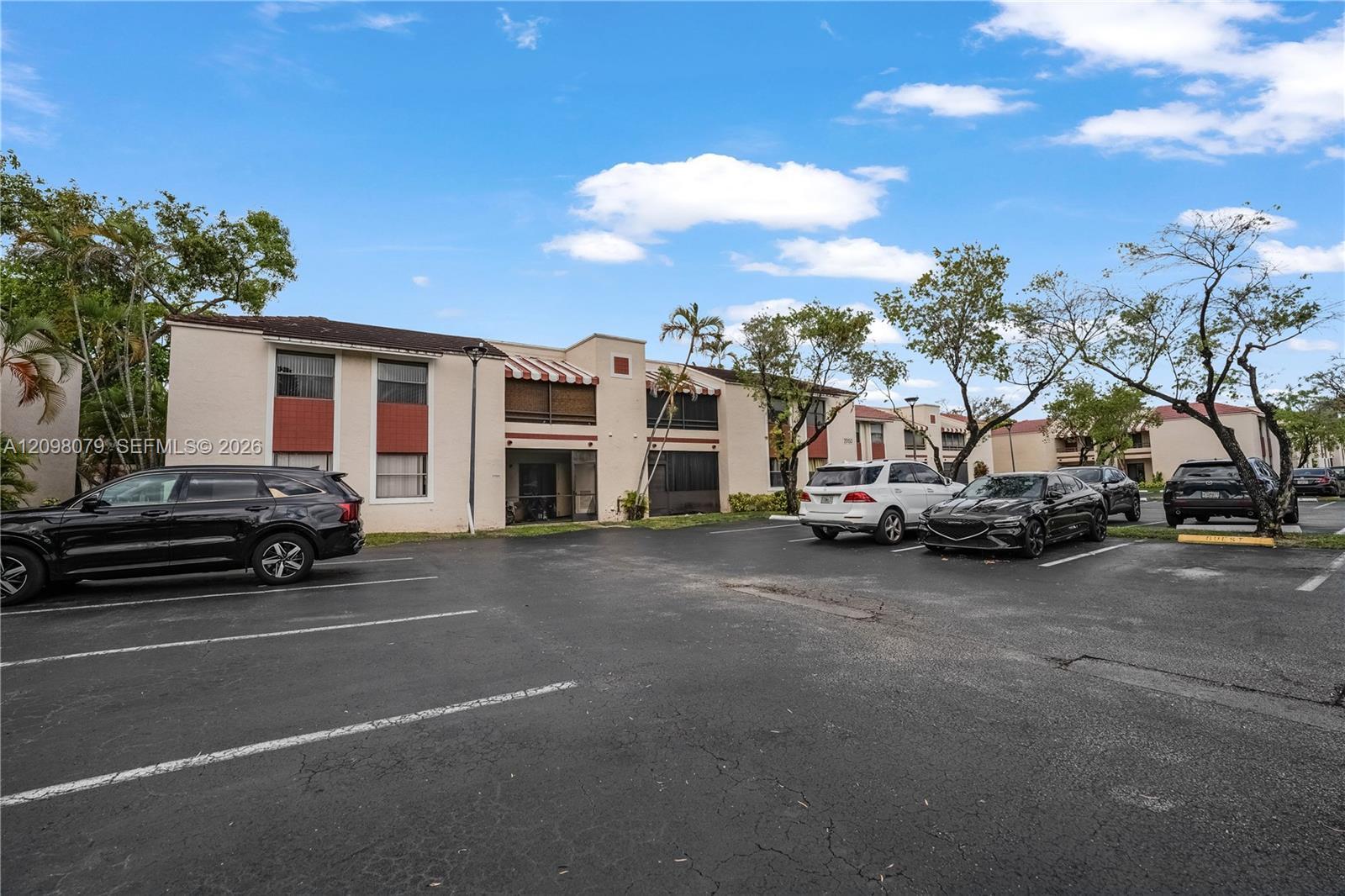 20150 NE 3rd Ct # 6, Miami FL 33179 photo 3