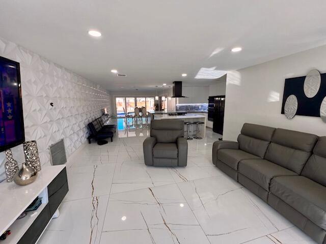 1155 BUCHANAN Street, Hollywood FL 33019 photo 4
