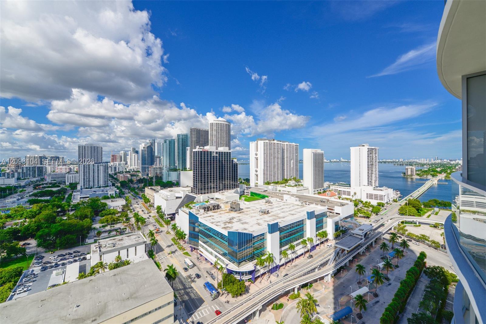 1400 Biscayne Blvd # 2207, Miami FL 33132 photo 3