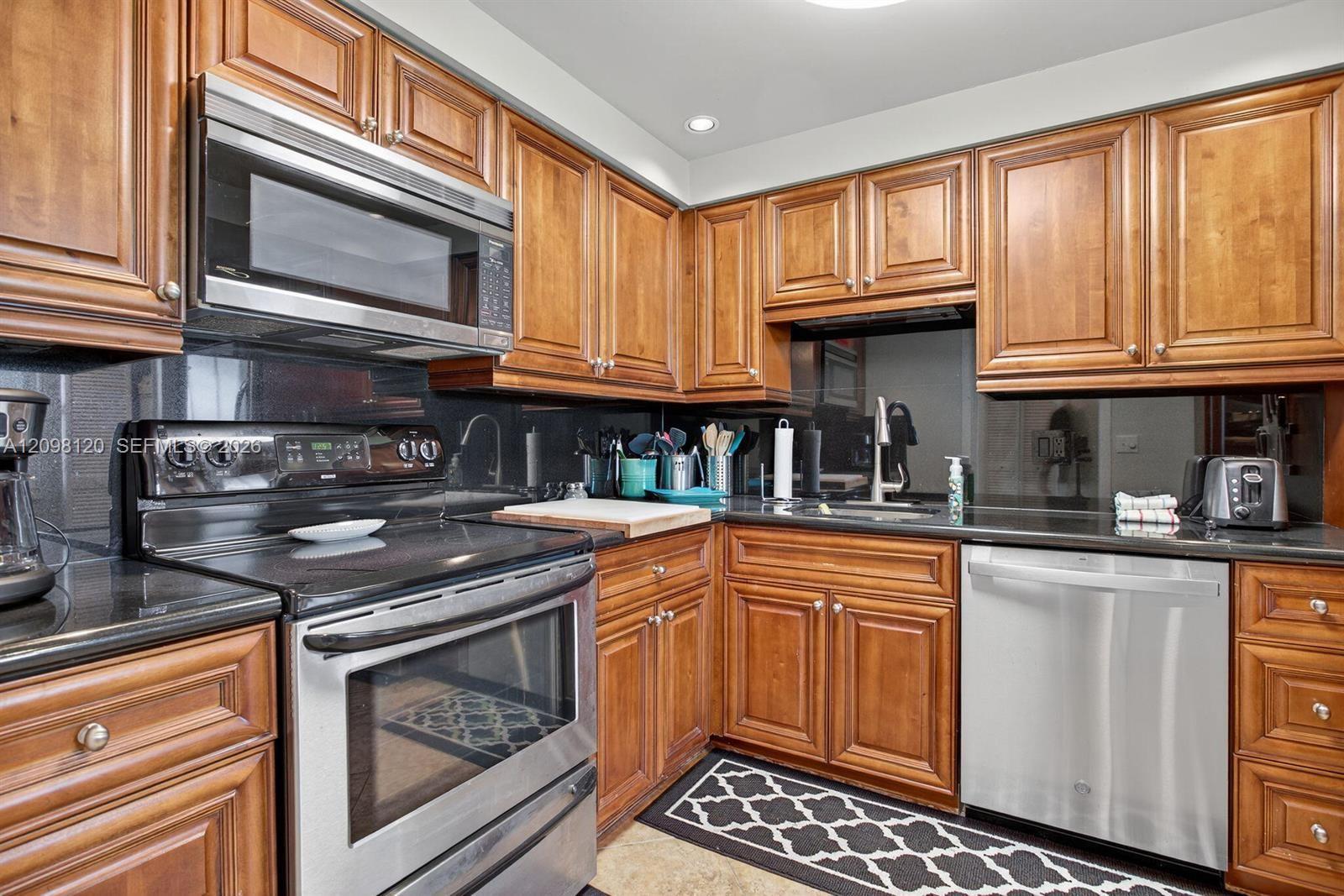 2900 N Course Dr # 905, Pompano Beach FL 33069 photo 5