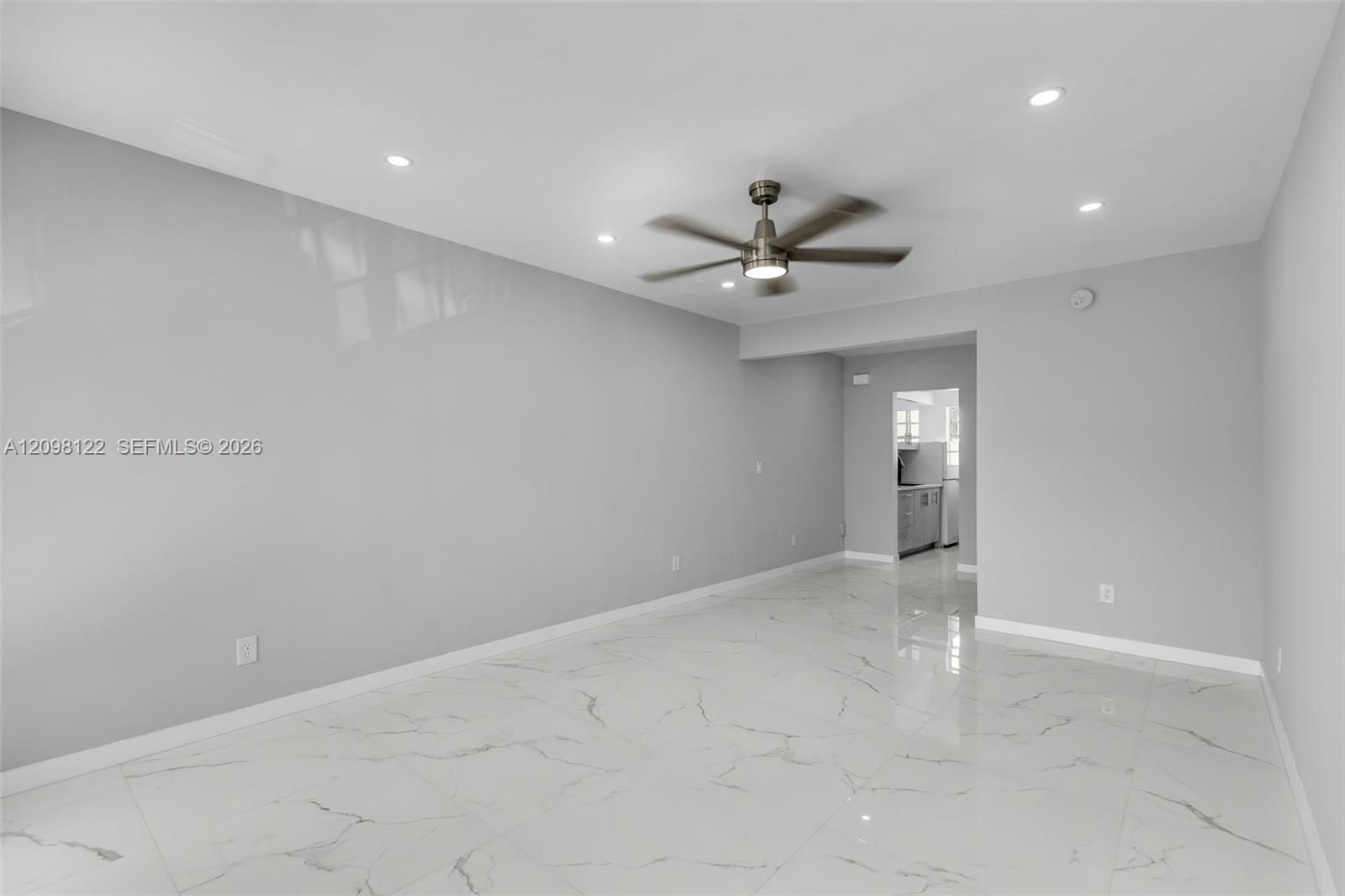 635 8th St # 205, Miami Beach FL 33139 photo 4