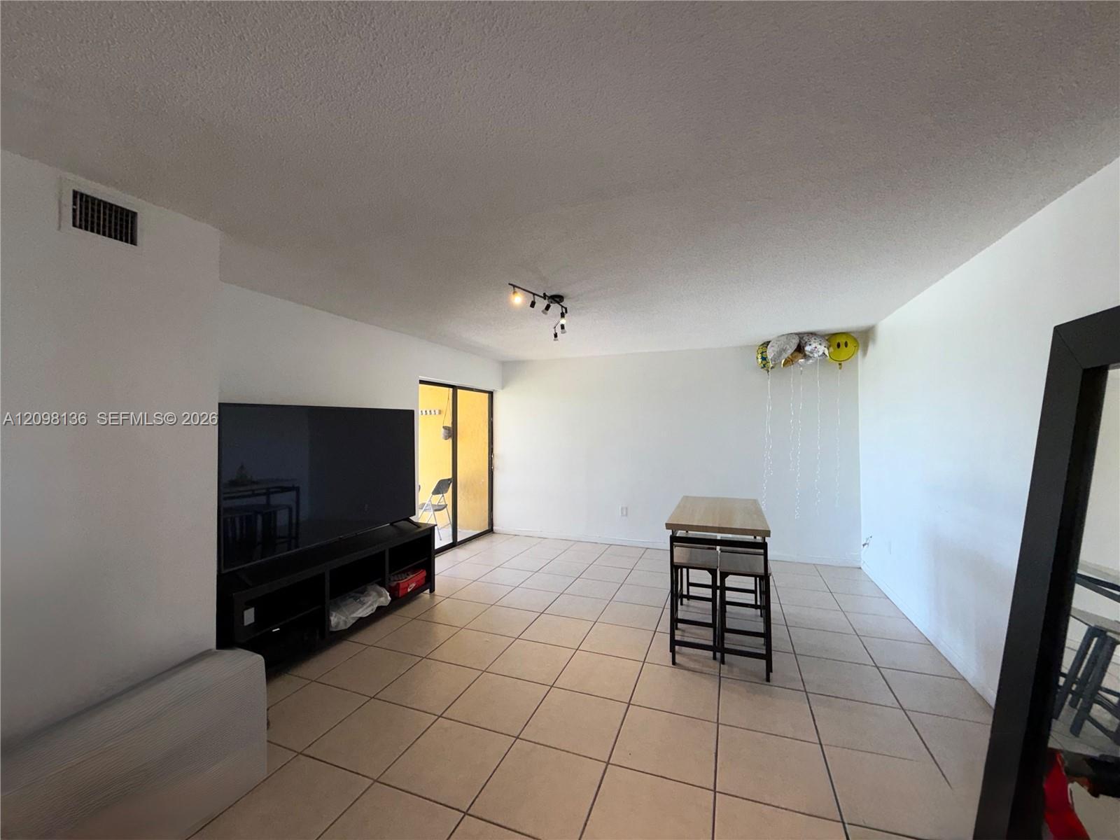 2727 NW 17th Ter # 506, Miami FL 33125 photo 4