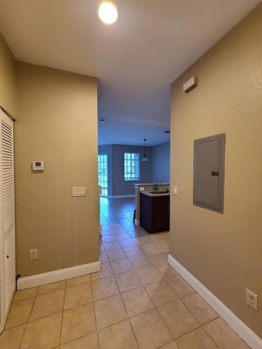 1228 LUCAYA Drive, Riviera Beach FL 33404 photo 3