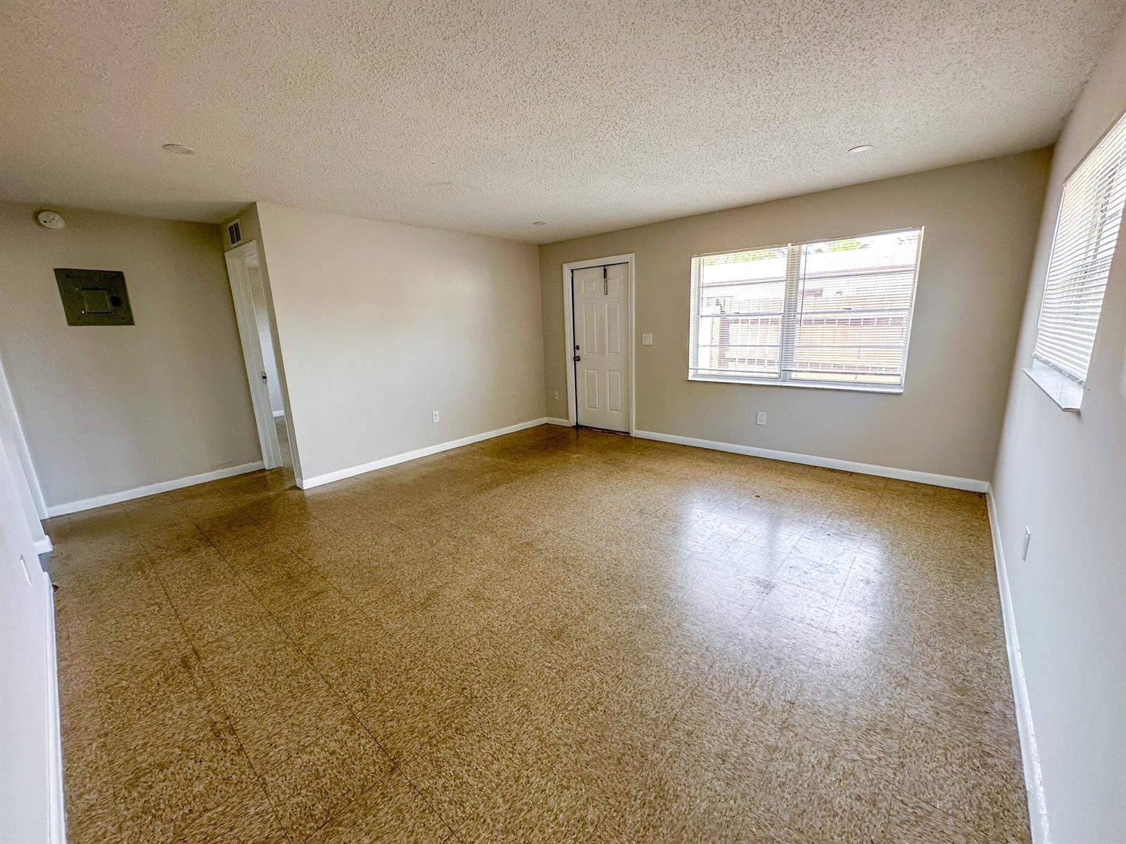 3451 Hi St, Lake Worth FL 33461 photo 3