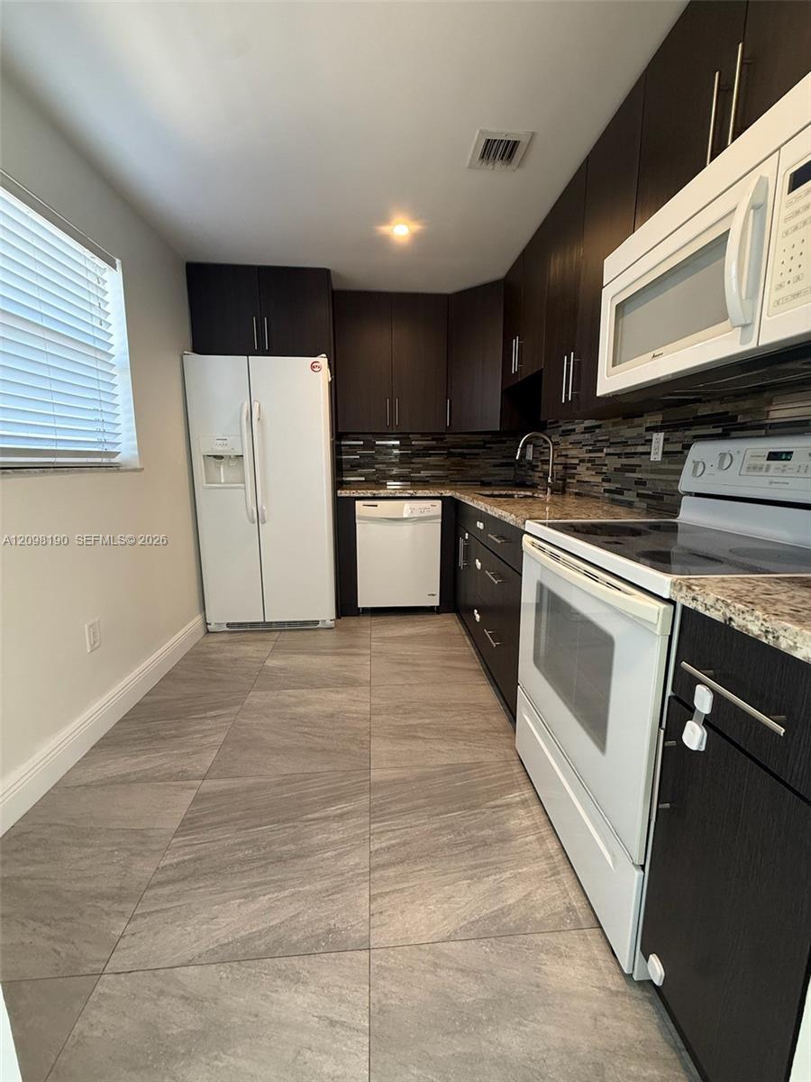 3948 NE 169th St # 305, North Miami Beach FL 33160