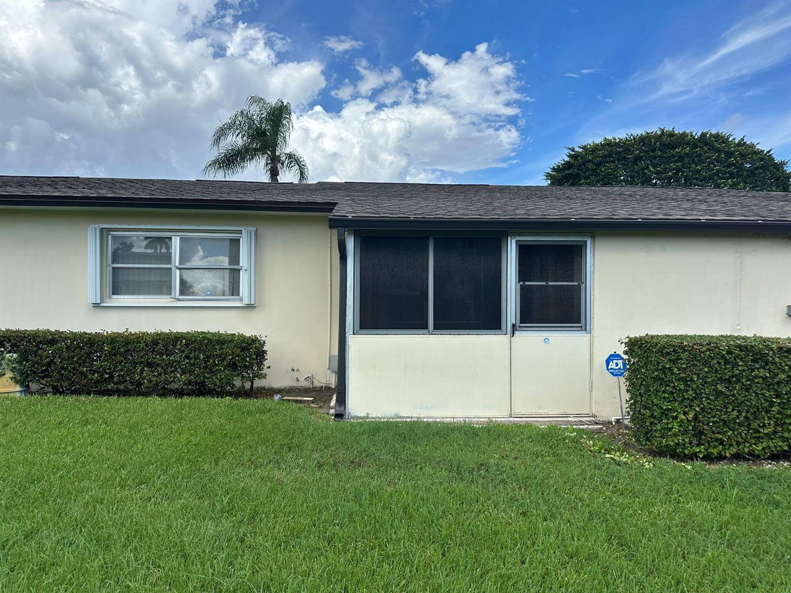 2751 Ashley Drive E # D, West Palm Beach FL 33415 photo 2
