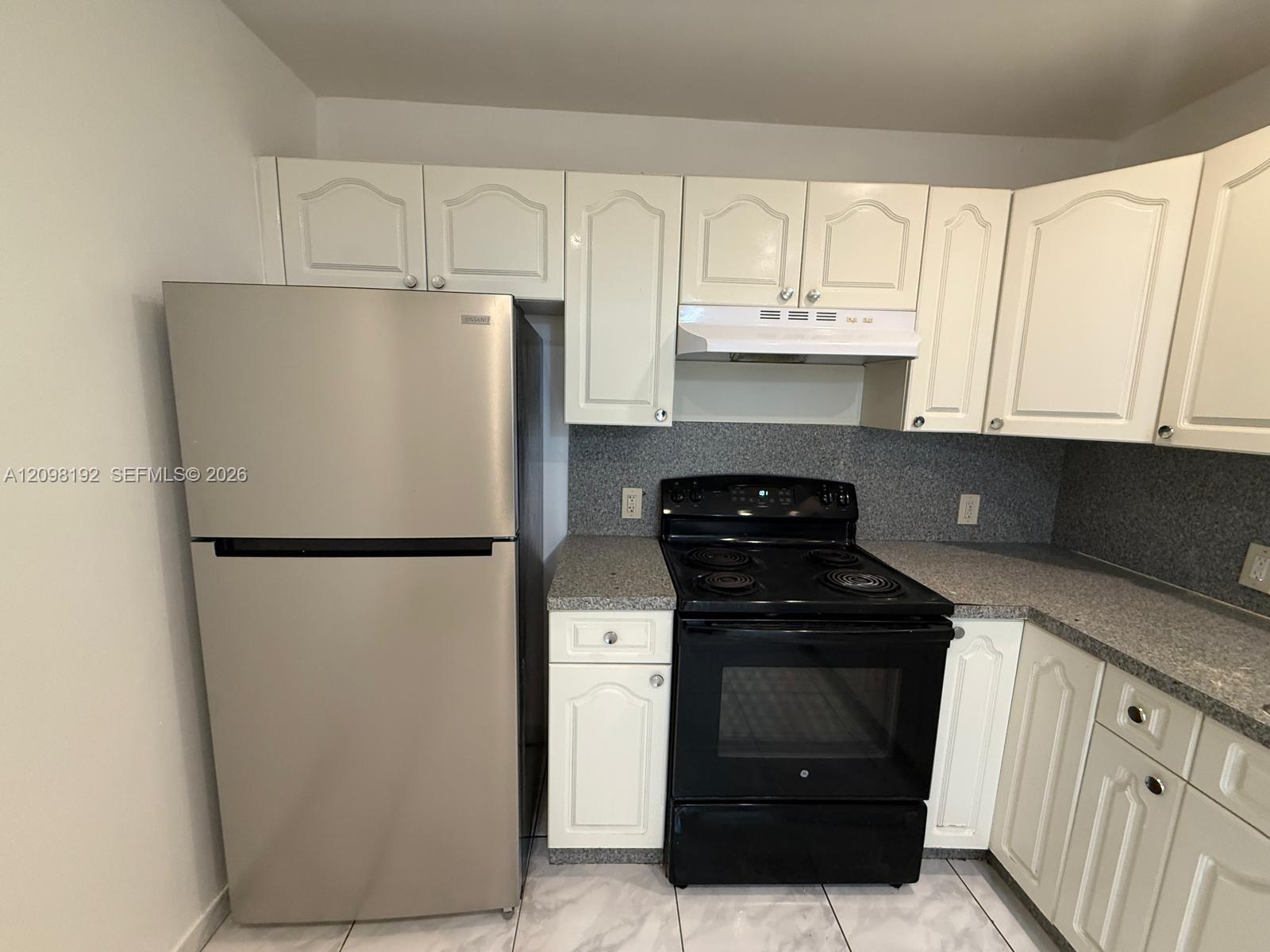 11905 NE 2nd Ave # C314, North Miami FL 33161 photo 3