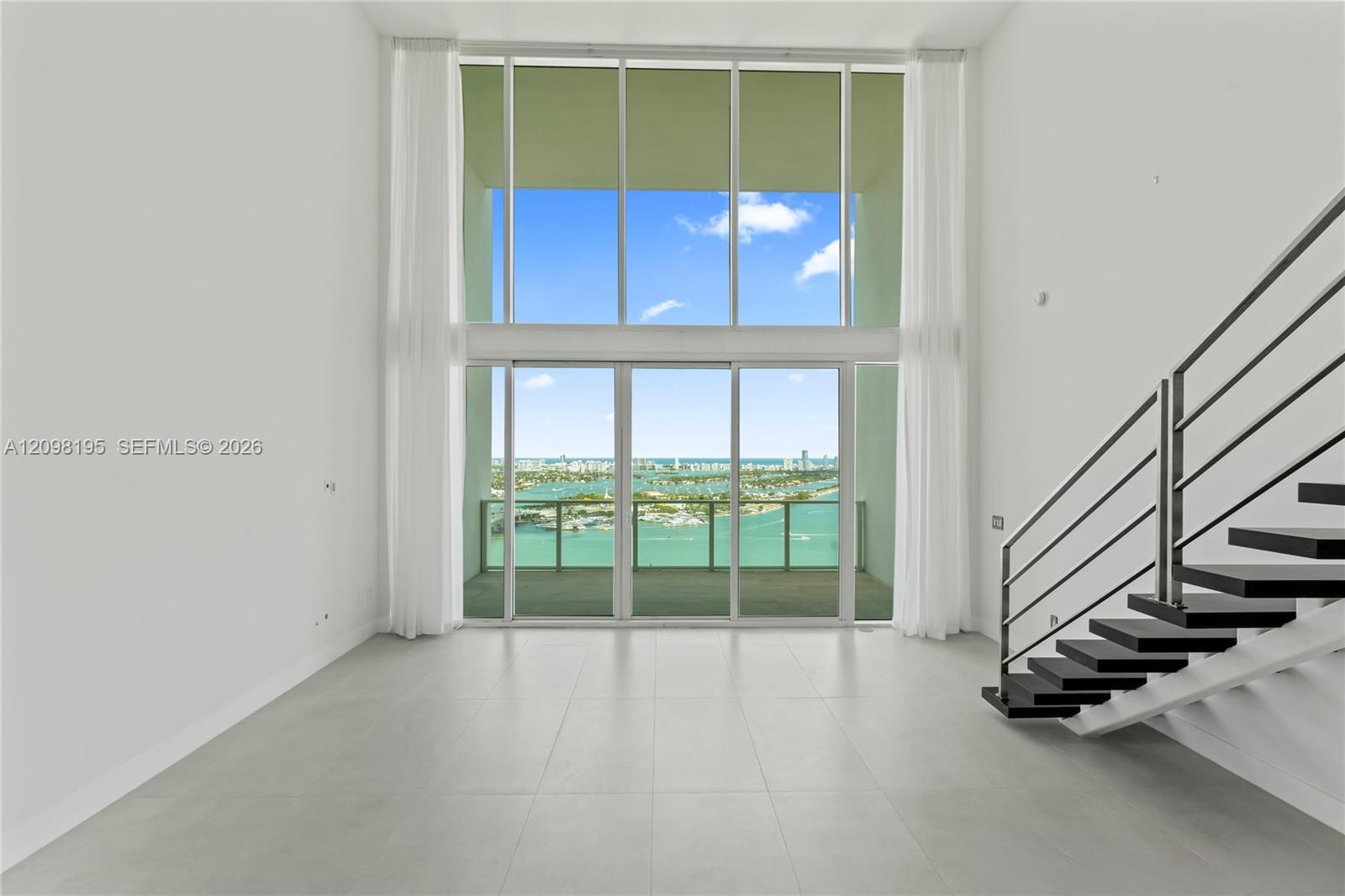 1040 Biscayne Blvd # 3802, Miami FL 33132 photo 3