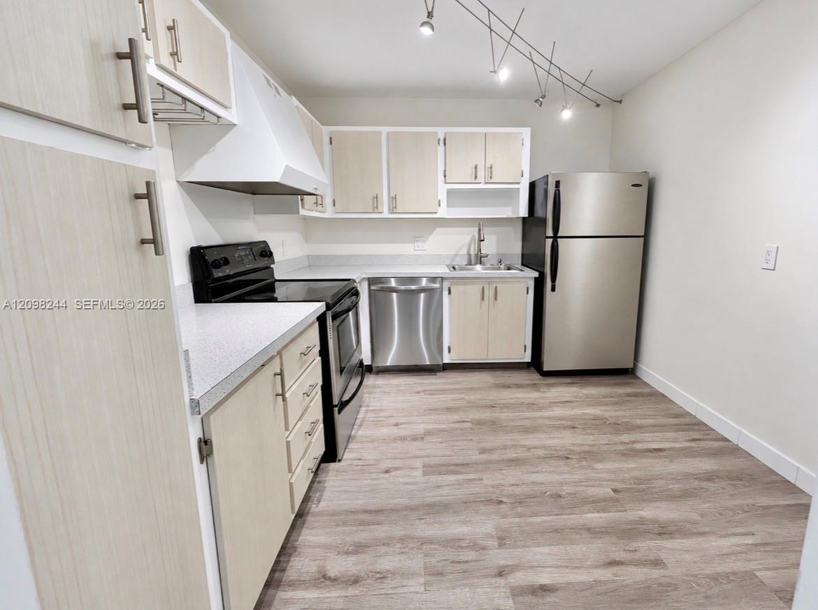 2851 NE 183rd St # 2110E, Aventura FL 33160 photo 5