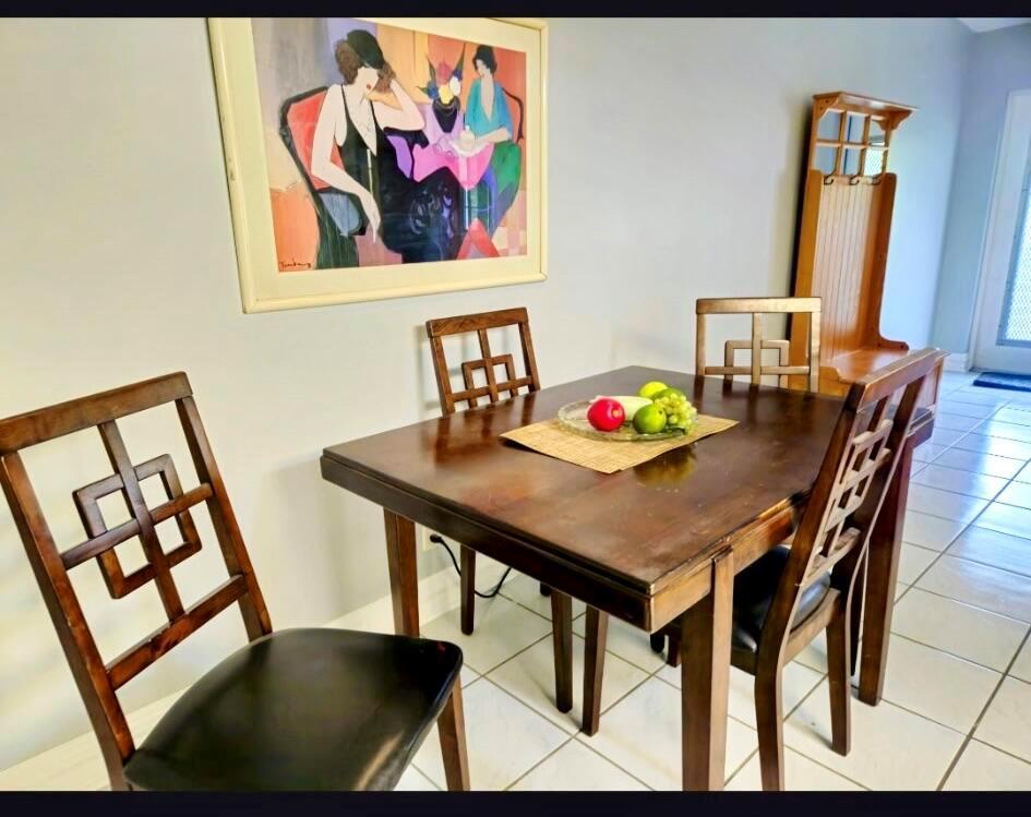 18 Markham A, Deerfield Beach FL 33442 photo 4