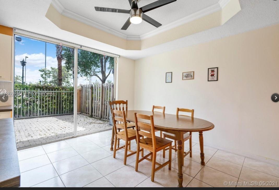 11528 NW 60th Ter # 475, Doral FL 33178 photo 5