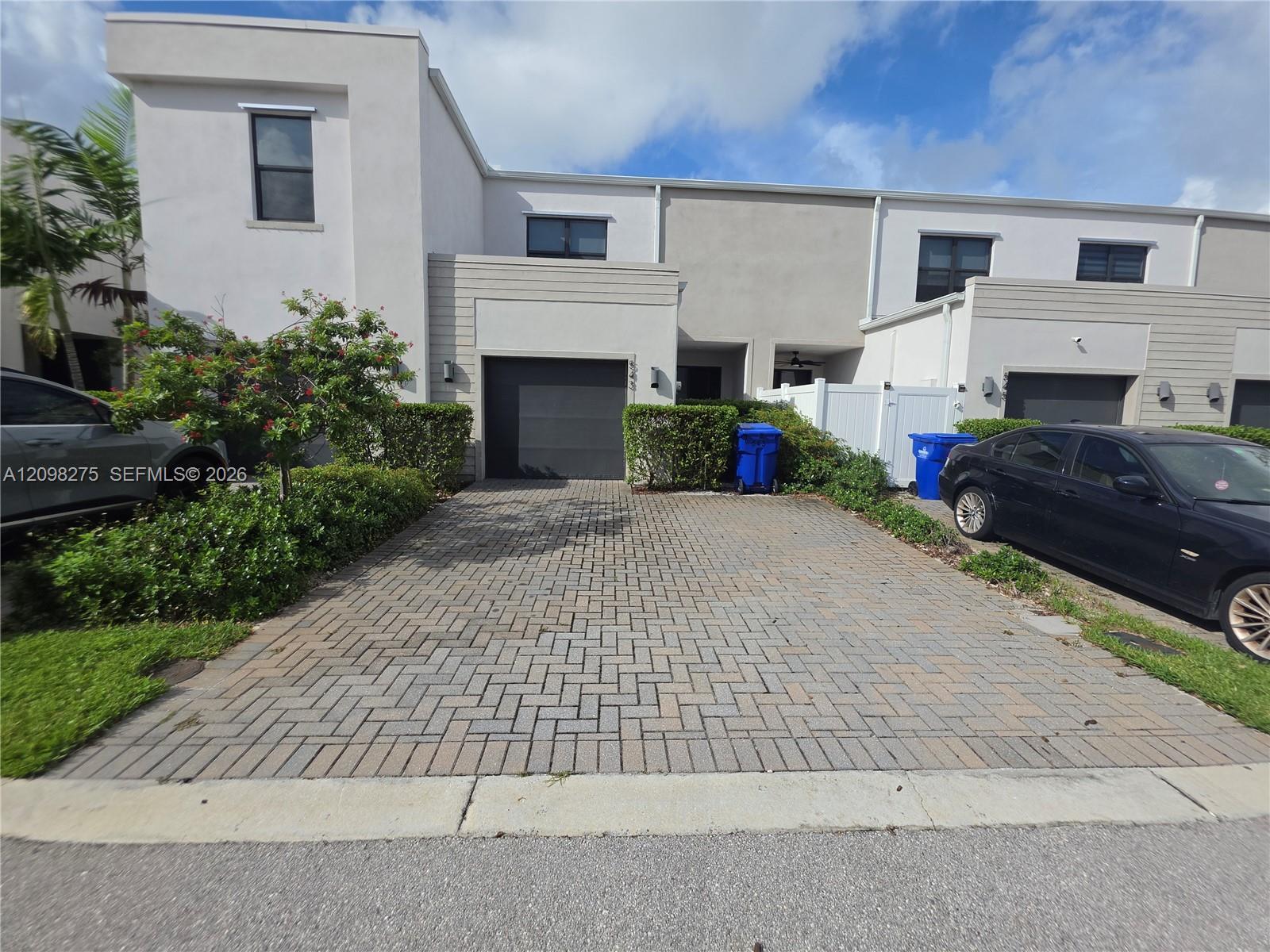 543 NW 17th St # 543, Fort Lauderdale FL 33311 photo 4